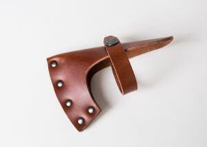 425-408-Eggskydd-Outdoor-axe-1-stor-507928.jpg