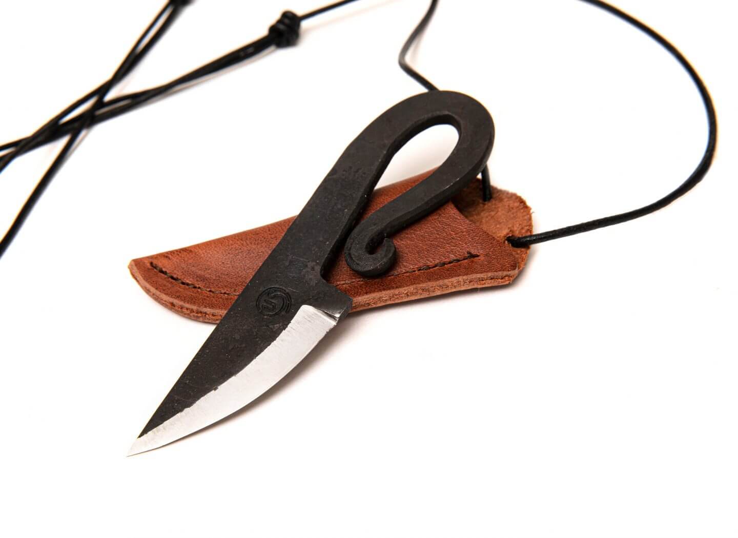 Vikingakniv-3-4998-stor-569042.jpg